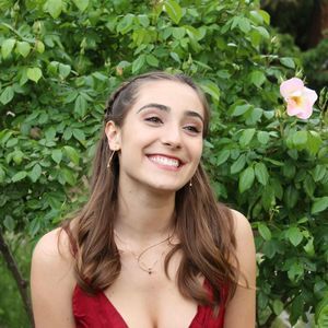 Meet your Posher, Andrea